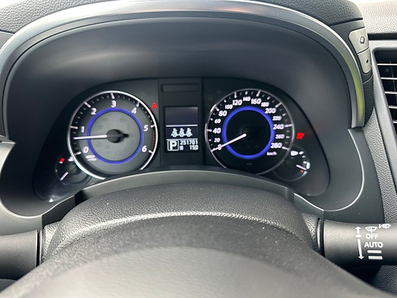 Infiniti QX70 19 of 25