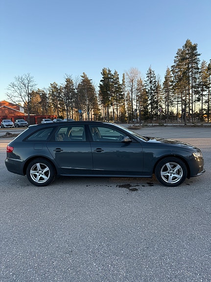 Audi A4 2 of 5