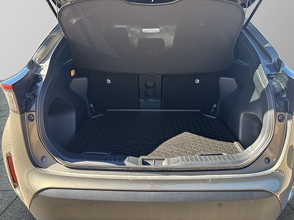 Toyota Yaris Cross 11 of 15