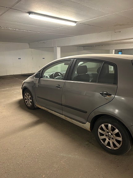 Volkswagen Golf Plus 7 of 15