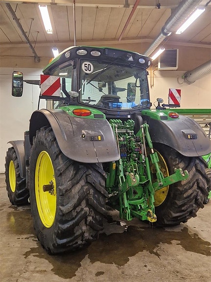 John Deere 6215R 4 of 5