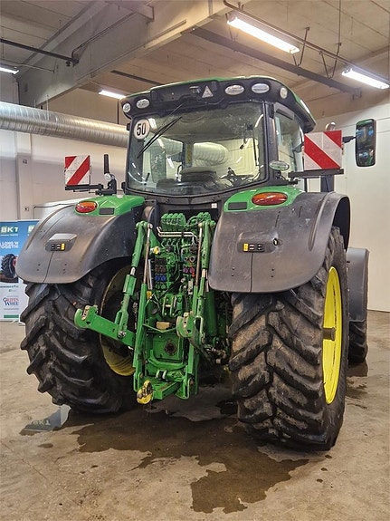 John Deere 6215R 3 of 5