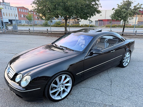 Mercedes-Benz CL500 4 of 10
