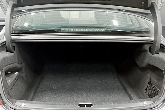 Volvo S90 10 of 10