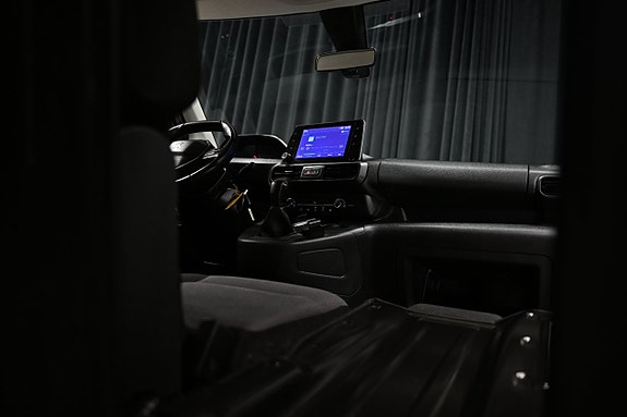 Peugeot Partner 10 of 30