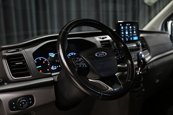 Ford Transit Custom 20 of 30