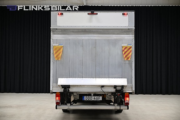 Nissan NV400 12 of 29