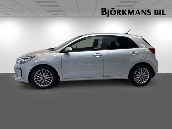 Kia Rio 4 of 19