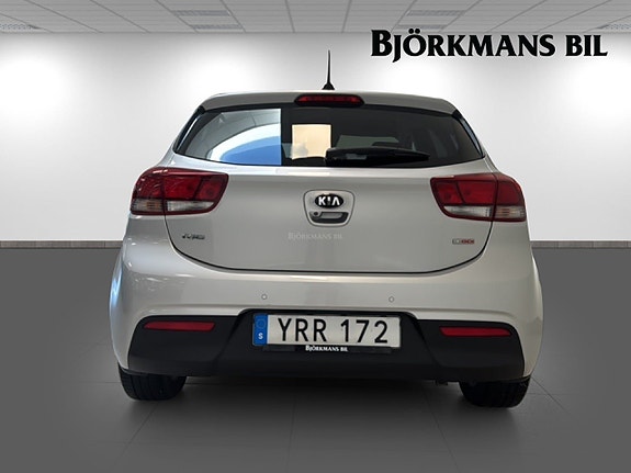 Kia Rio 5 of 19