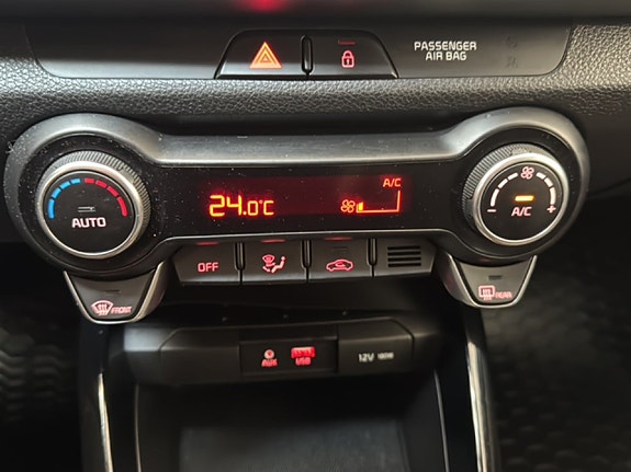 Kia Rio 13 of 19