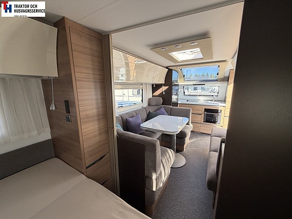 Adria ALPINA 663 HT med Takmarkis, Solceller, AC -20 20 of 21