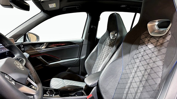 Volkswagen Tiguan 8 of 23