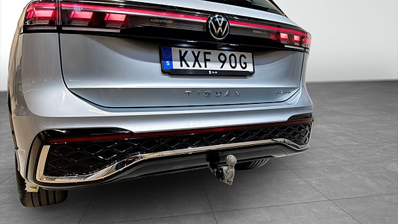 Volkswagen Tiguan 14 of 23