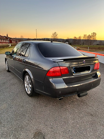 Saab 9-5 3 of 3