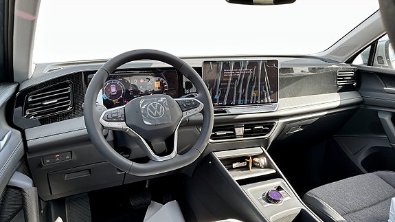 Volkswagen Tiguan 10 of 13