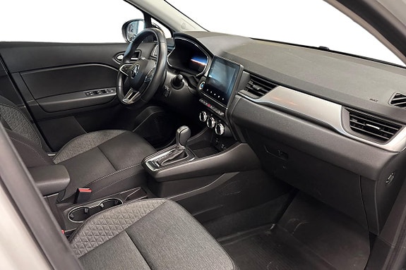 Renault Captur 10 of 17