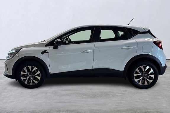 Renault Captur 2 of 5