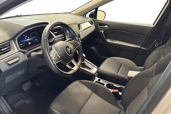 Renault Captur 8 of 17