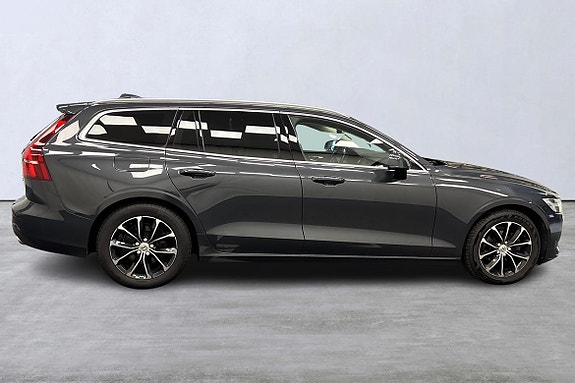 Volvo V60 3 of 5