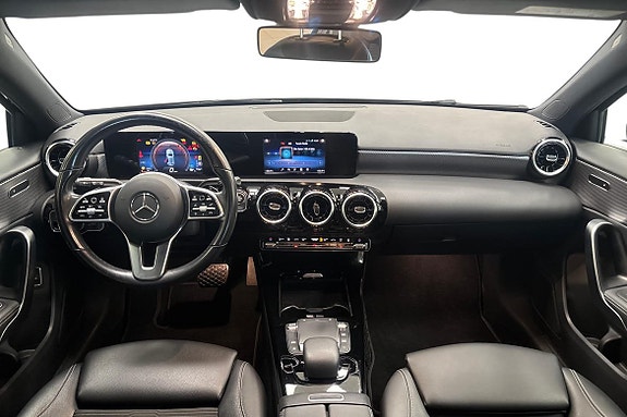 Mercedes-Benz A250 9 of 20
