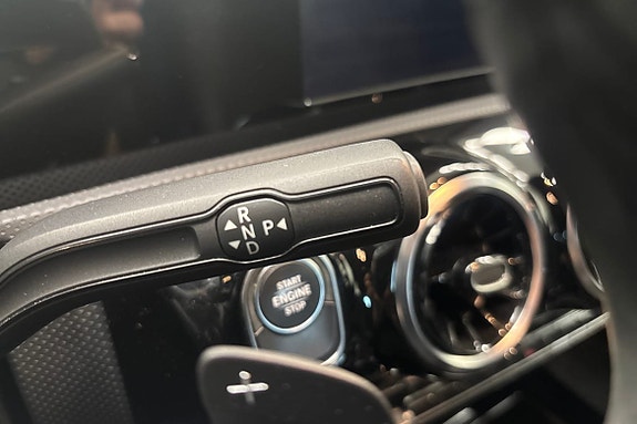 Mercedes-Benz A250 15 of 20