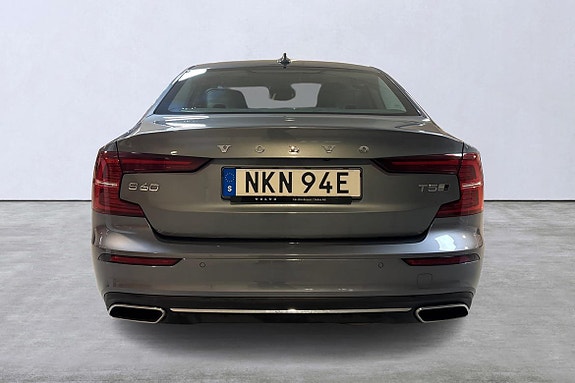 Volvo S60 5 of 5