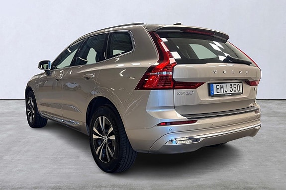 Volvo XC60 4 of 5
