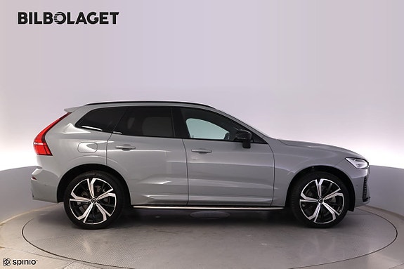 Volvo XC60 2 of 21