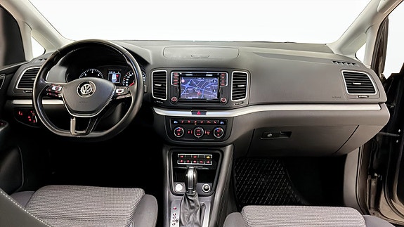 Volkswagen Sharan 4 of 5