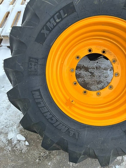 Michelin 460/70R24 kompletta 2 of 5