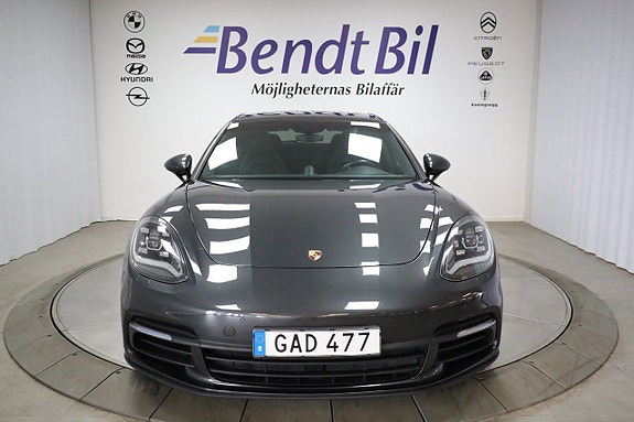 Porsche Panamera 4 6 of 27