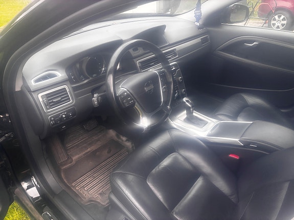 Volvo S80 5 of 5