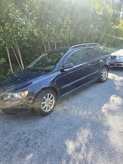 Volvo V50 5 of 5