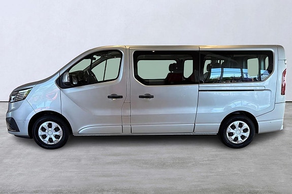 Renault Trafic 2 of 5