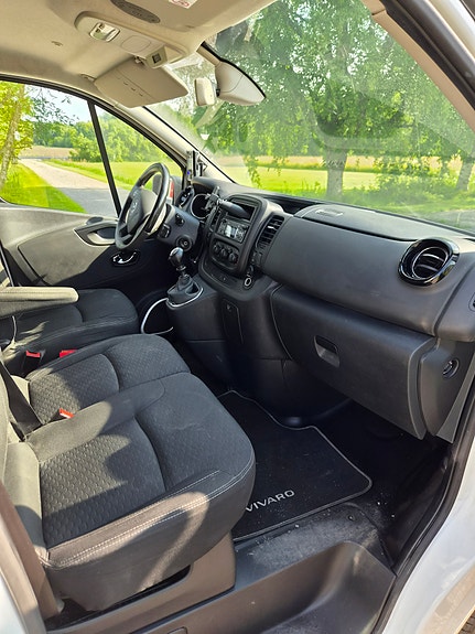 Opel Vivaro 3 of 5