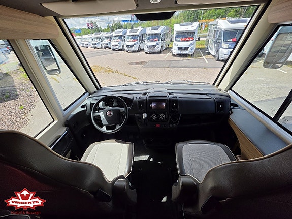 Knaus Sun I 900 18 of 24