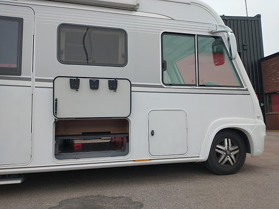 Knaus Sun I 900 22 of 24