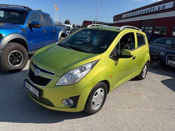 Chevrolet Spark 12 of 22
