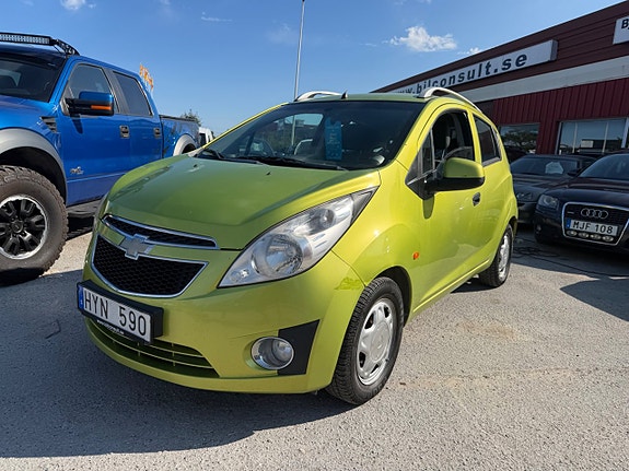 Chevrolet Spark 11 of 22