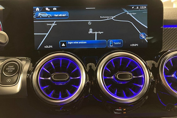 Mercedes-Benz GLB200 17 of 17