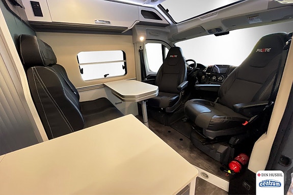 Pilote V630J 9 of 19