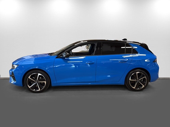 Opel Astra 4 of 5