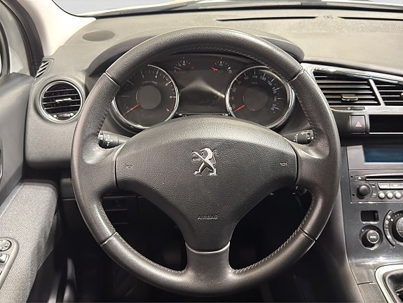 Peugeot 3008 13 of 16
