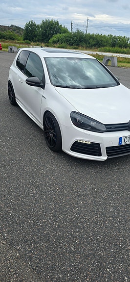 Volkswagen Golf VI 3 of 16