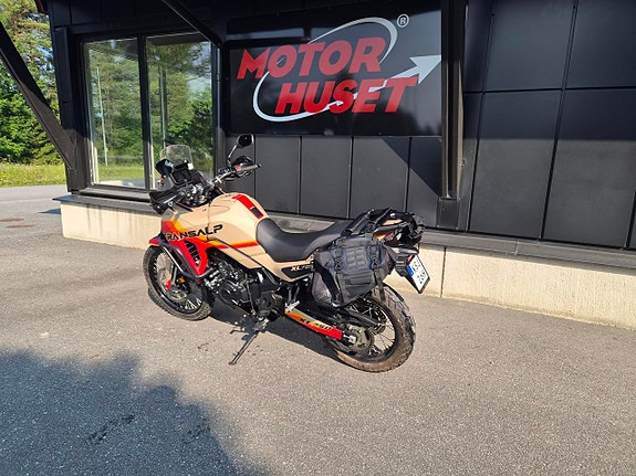 Honda 750 Transalp XL -23 2 of 3