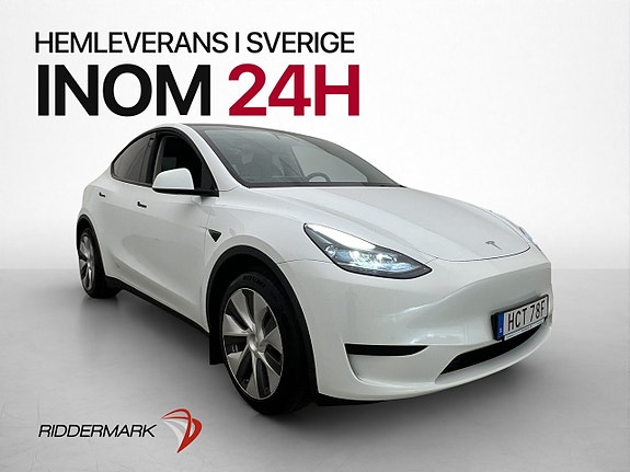 Tesla Model Y 4 of 5