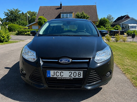 Ford Focus 2 of 5