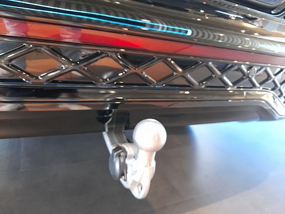 Volkswagen Tiguan 5 of 5