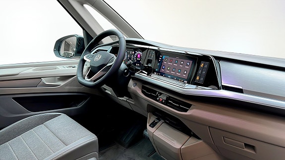 Volkswagen California 11 of 19
