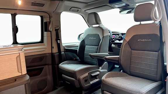 Volkswagen California 15 of 19